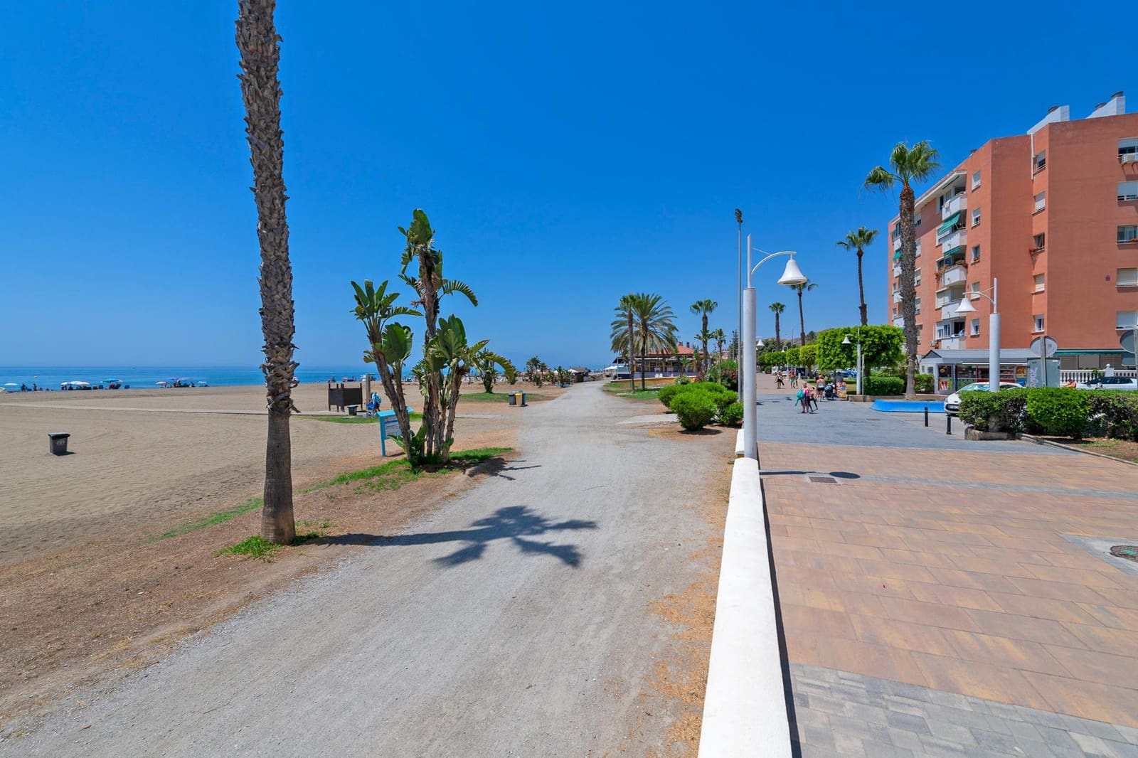 3 soveværelse Lejlighed til leje i La Cala del Moral med swimmingpool - € 1.500 (Ref: 9128305)