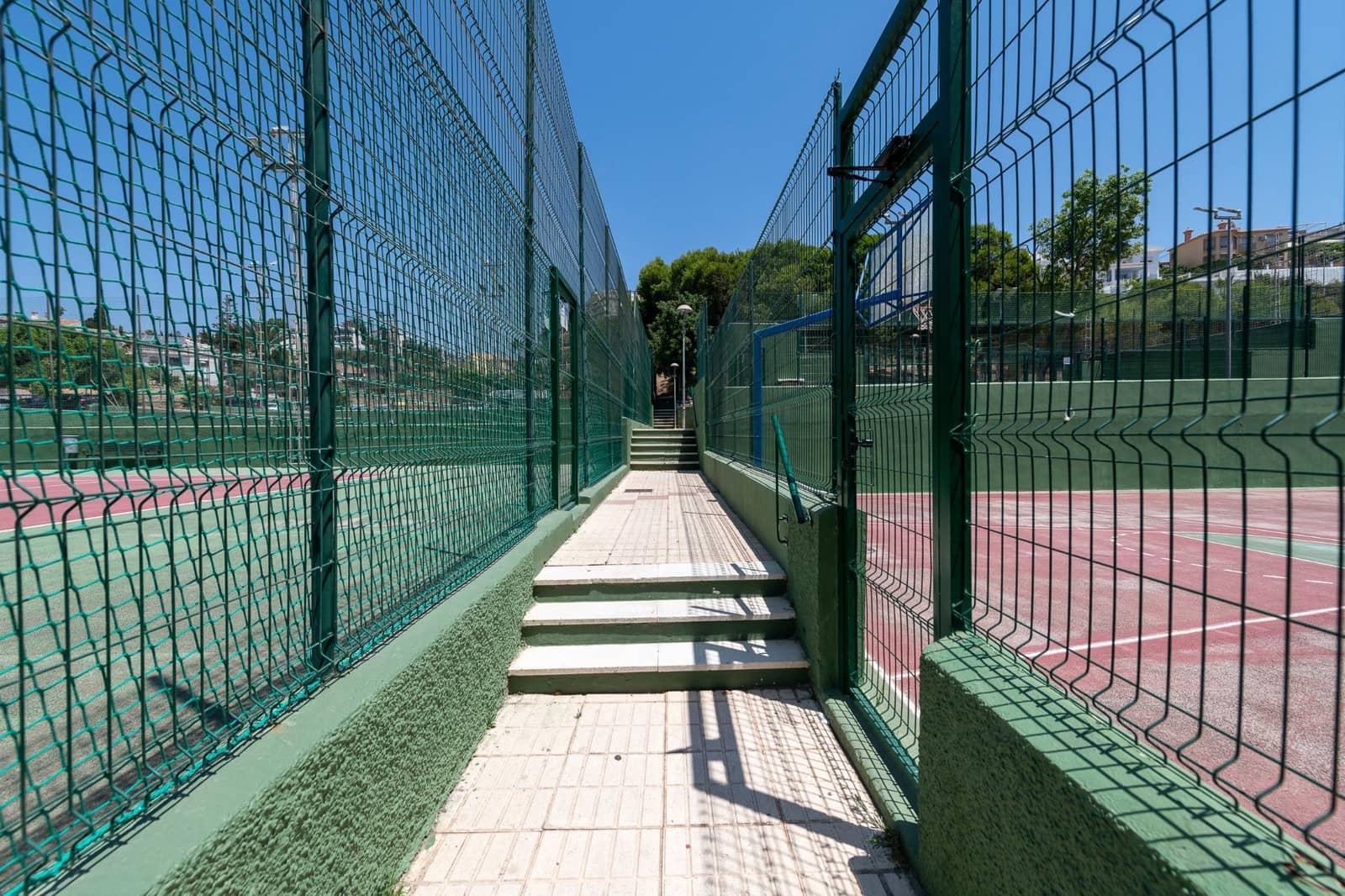 3 soveværelse Lejlighed til leje i La Cala del Moral med swimmingpool - € 1.500 (Ref: 9128305)