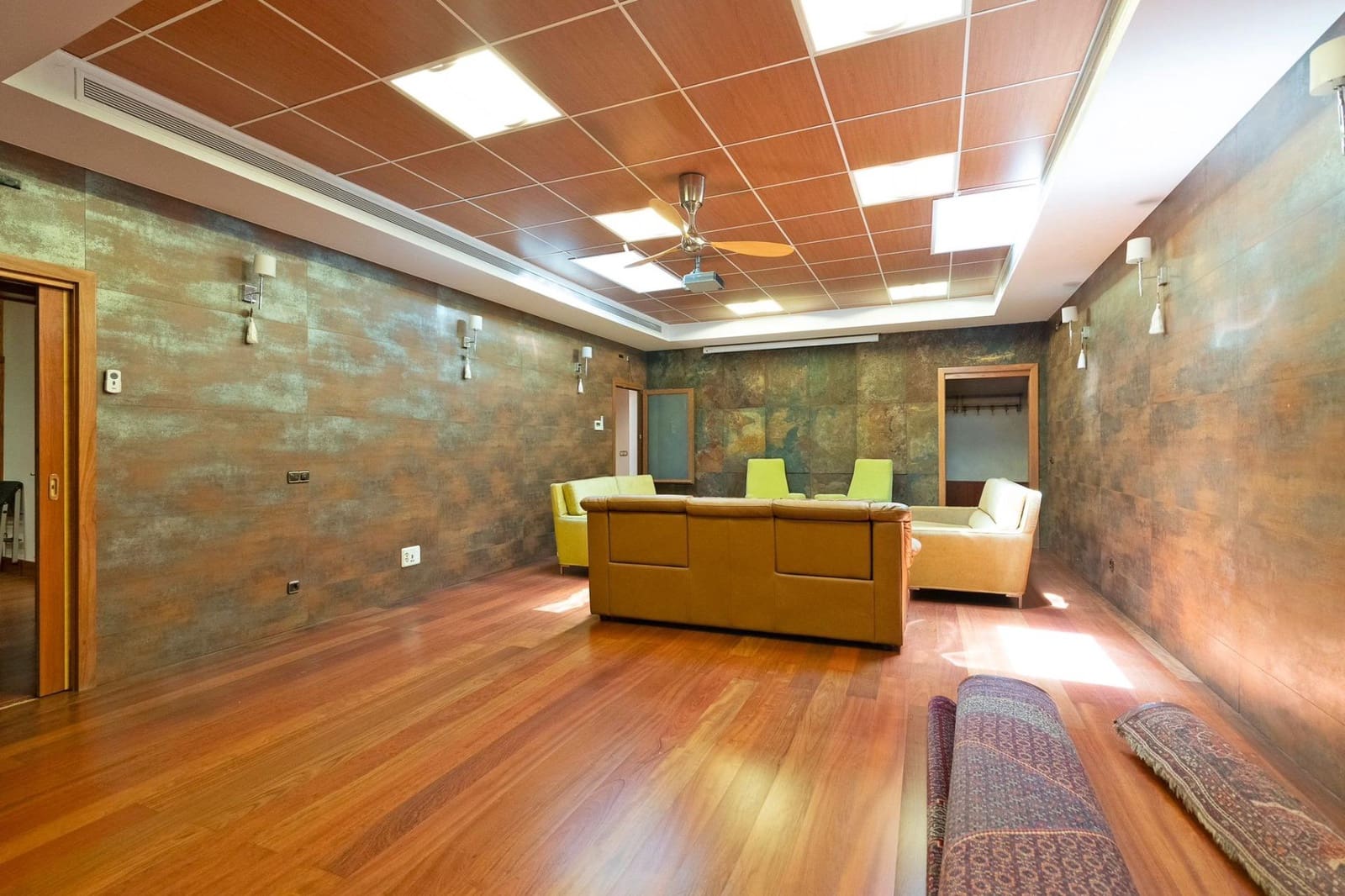 6 soveværelse Rækkehus til salg i Malaga by med garage - € 970.000 (Ref: 9163793)