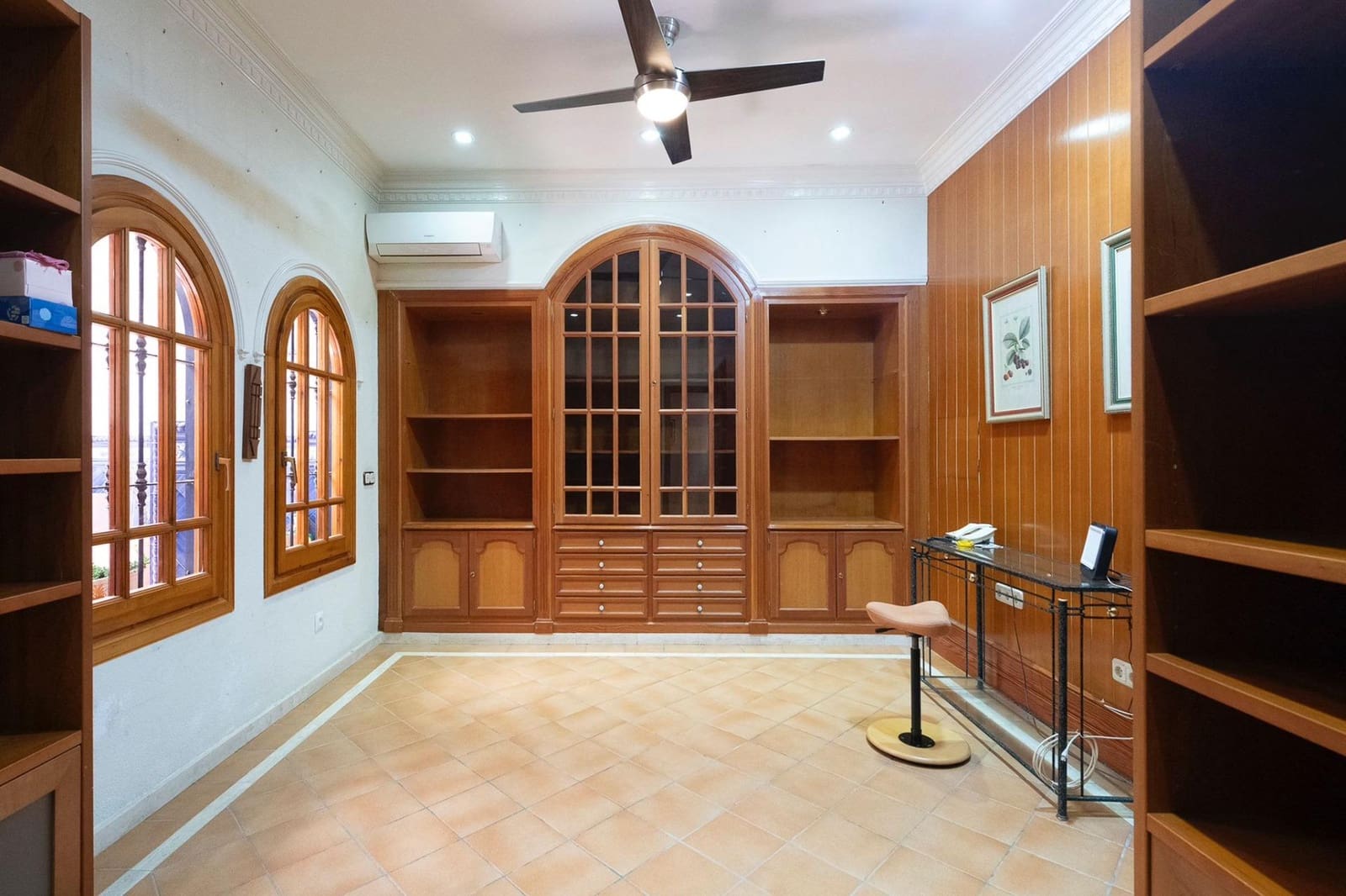 6 soveværelse Rækkehus til salg i Malaga by med garage - € 970.000 (Ref: 9163793)