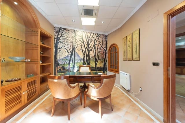 6 makuuhuone Rivitalo myytävänä paikassa Pedregalejo, Málaga kaupunki mukana 
autotalli - 970 000 € (Ref: 9163793)