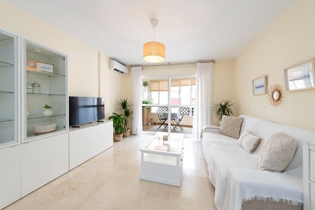2 slaapkamer Flat te koop in Rincón de la Victoria met garage - € 322.000 (Ref: 9165840)