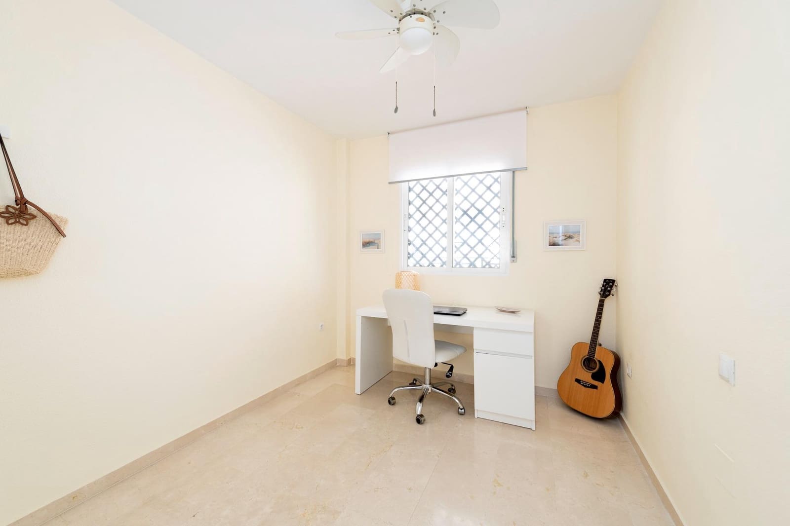 2 slaapkamer Flat te koop in Rincon de la Victoria met garage - € 322.000 (Ref: 9165840)