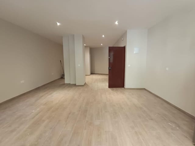 Loft for rent in La Aurora, Málaga city - € 1,150 (Ref: 9197794)