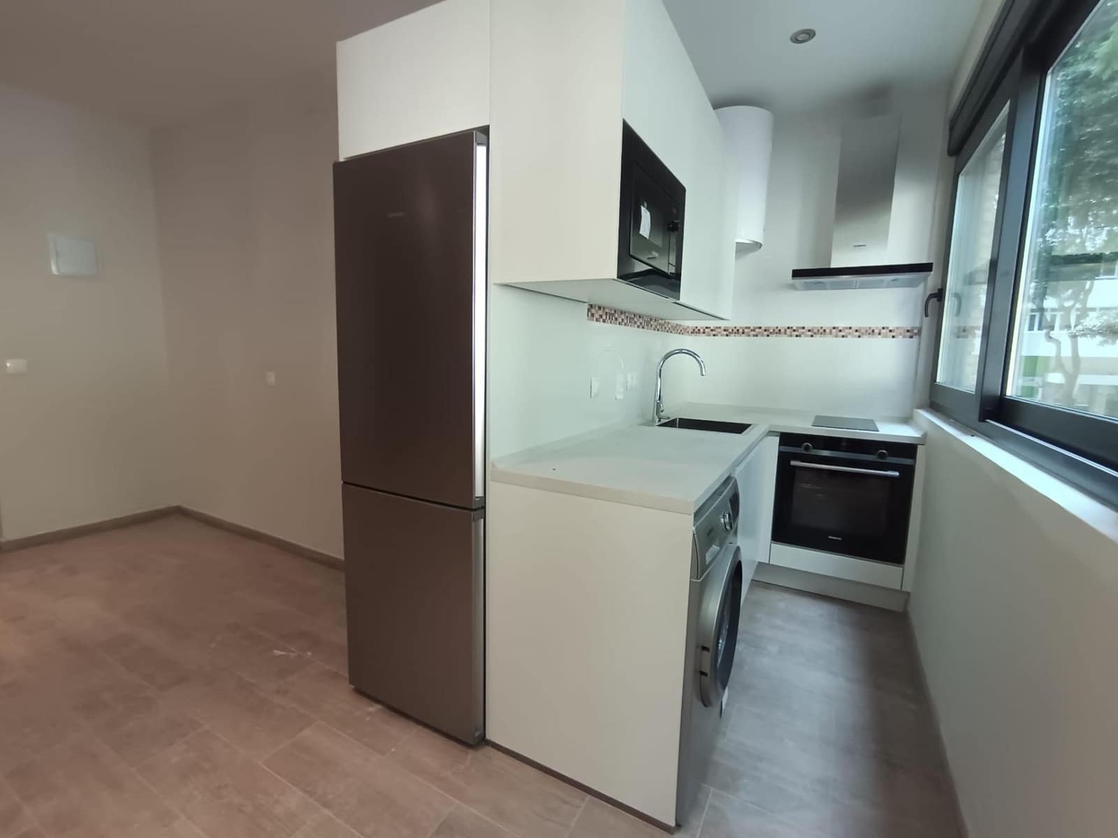 Loft til leje i Malaga by - € 1.150 (Ref: 9197794)