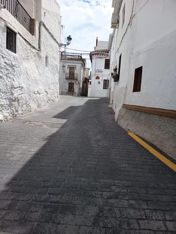 3 soveværelse Byhus til salg i Canillas de Aceituno - € 55.000 (Ref: 9228629)