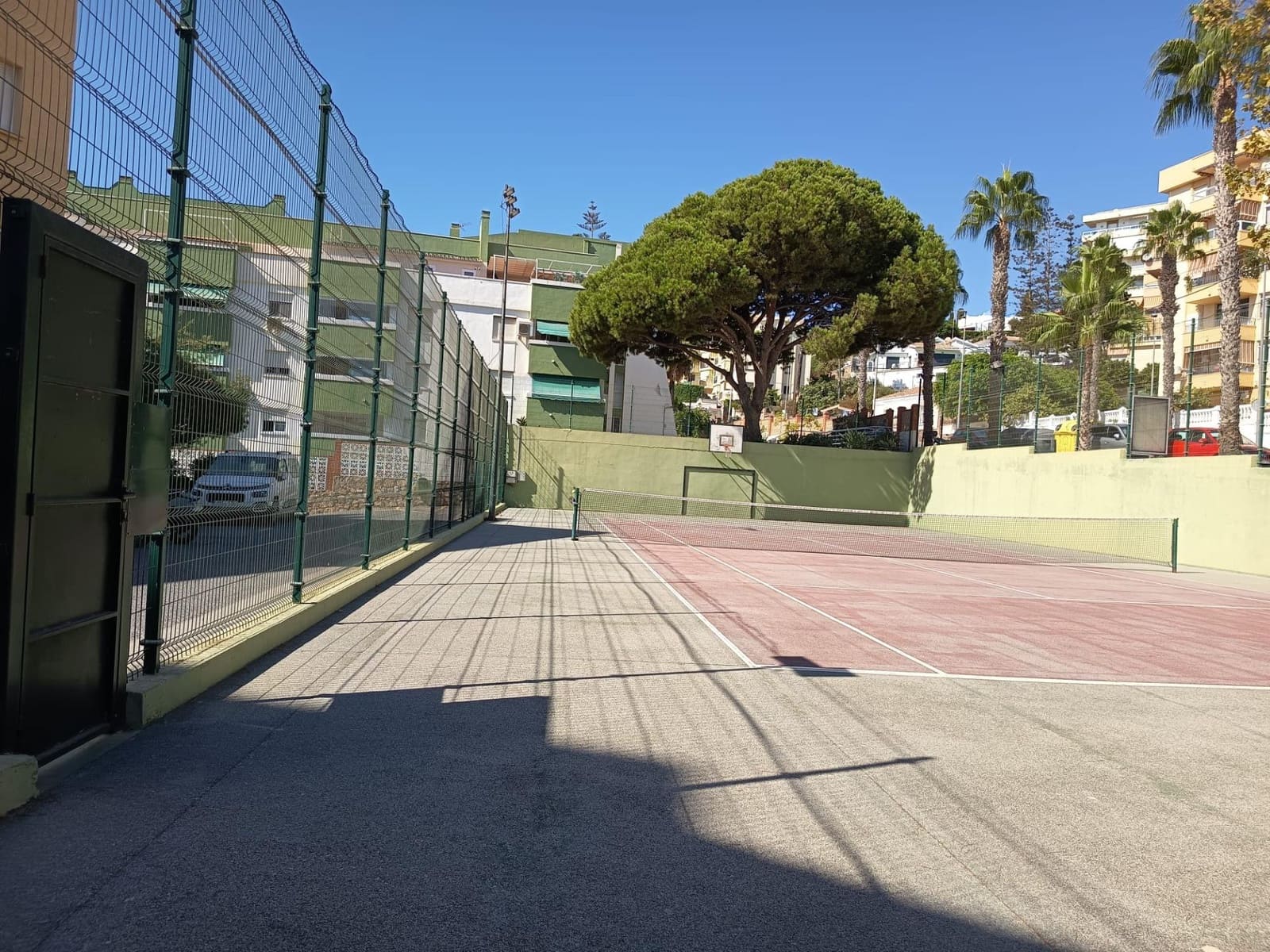 3 soveværelse Lejlighed til leje i Rincon de la Victoria med swimmingpool garage - € 950 (Ref: 9236509)