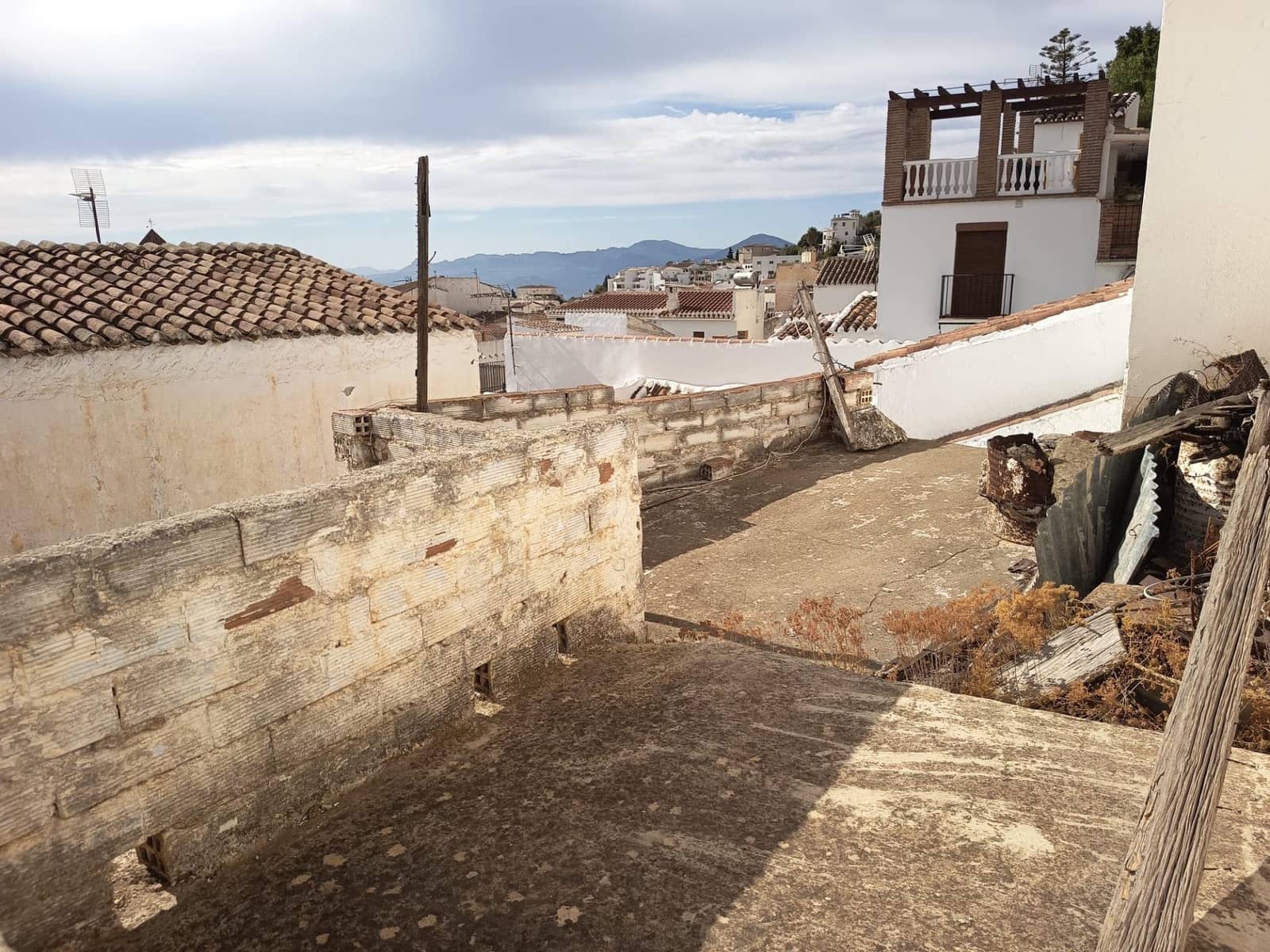 3 chambre Maison de Ville à vendre à Canillas de Aceituno - 55 000 € (Ref: 9240032)