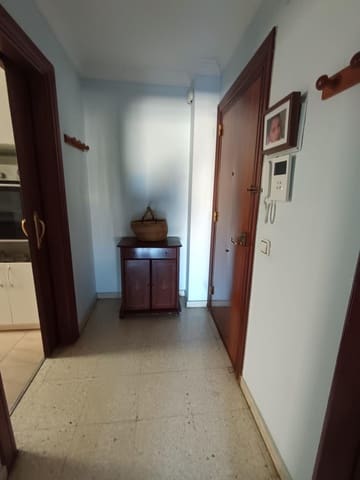 Piso de 4 habitaciones en Málaga ciudad en venta - 420.000 € (Ref: 9240033)