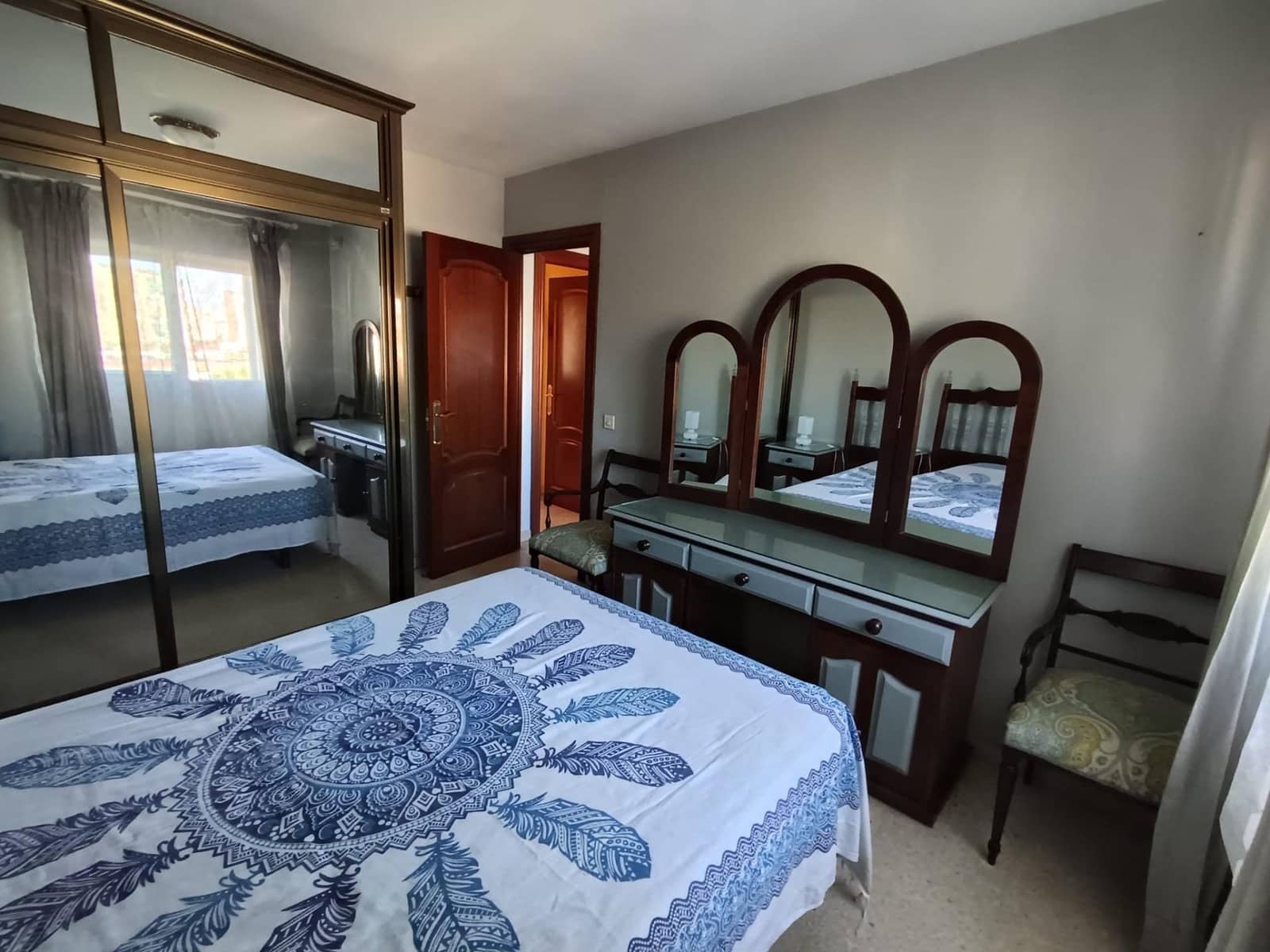 Piso de 4 habitaciones en Málaga ciudad en venta - 420.000 € (Ref: 9240033)