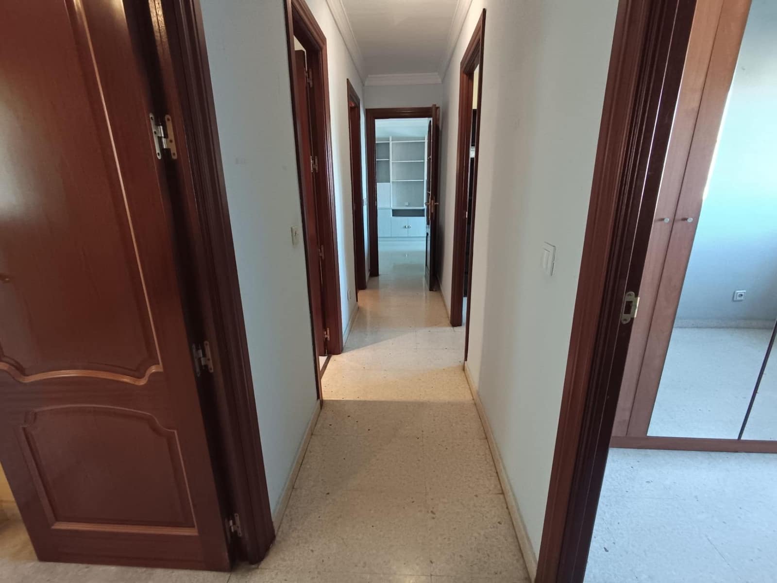 Piso de 4 habitaciones en Málaga ciudad en venta - 420.000 € (Ref: 9240033)
