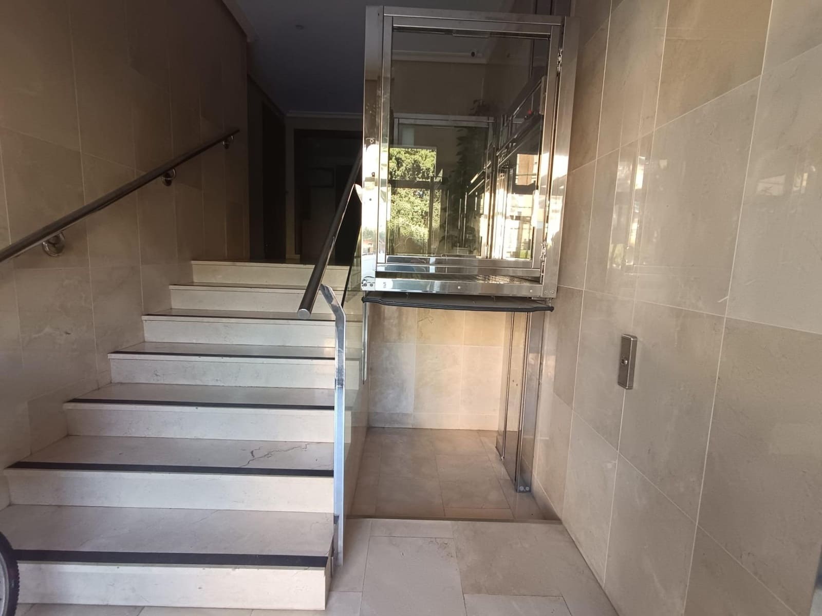 Piso de 4 habitaciones en Málaga ciudad en venta - 420.000 € (Ref: 9240033)