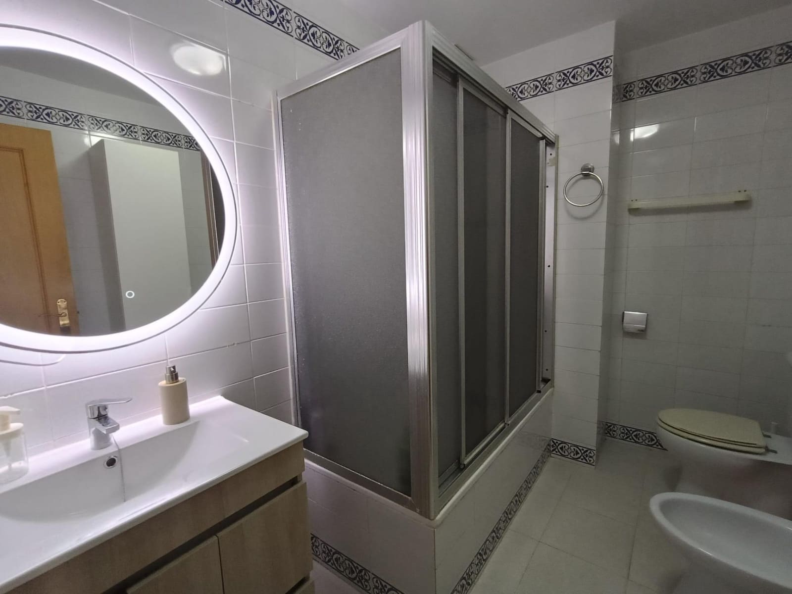 3 bedroom Apartment for rent in Rincon de la Victoria - € 1,500 (Ref: 9243010)