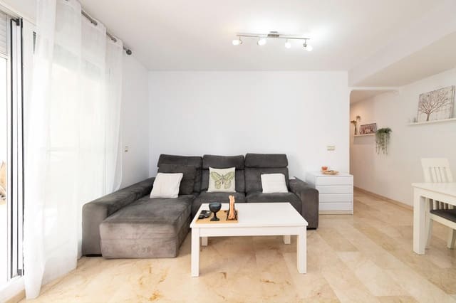 3 soveværelse Lejlighed til salg i Torre de Benagalbon, Rincón de la Victoria med swimmingpool - € 390.000 (Ref: 9247349)