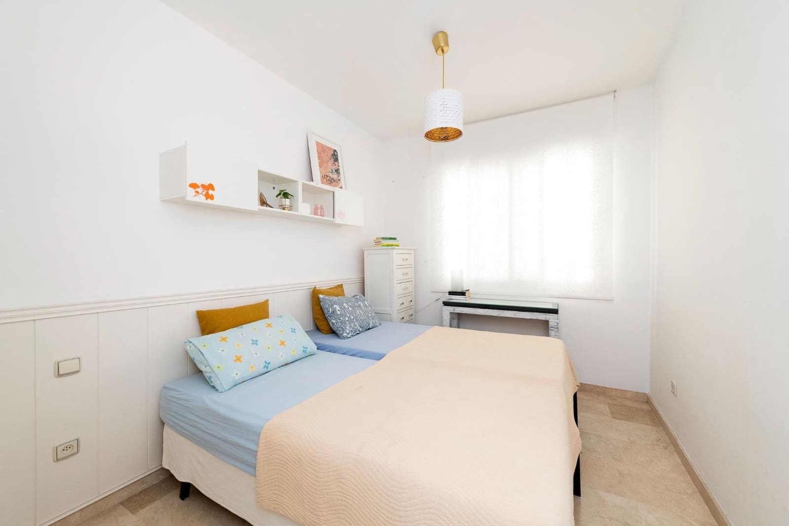 3 soveværelse Lejlighed til salg i Torre de Benagalbon med swimmingpool - € 390.000 (Ref: 9247349)