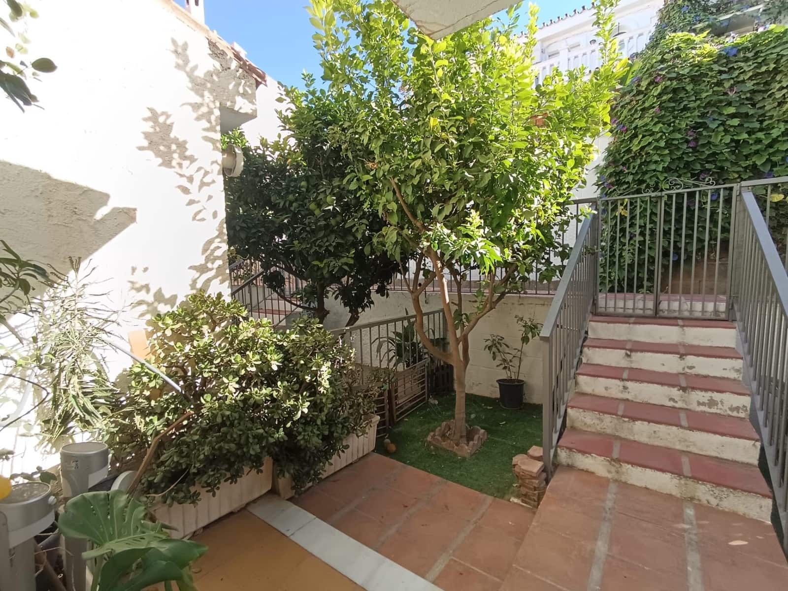 3 soverom Rekkehus til salgs i La Cala del Moral med garasje - € 405 000 (Ref: 9252066)