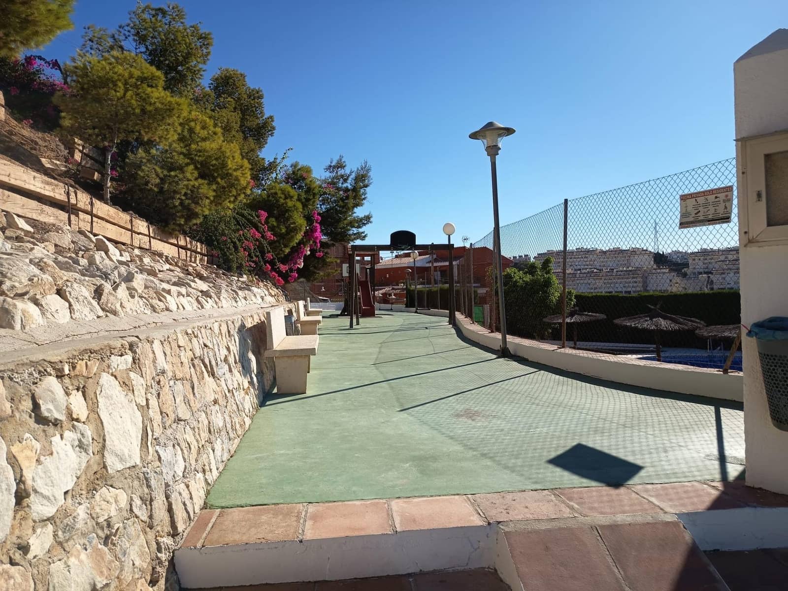 3 soverom Rekkehus til salgs i La Cala del Moral med garasje - € 405 000 (Ref: 9252066)