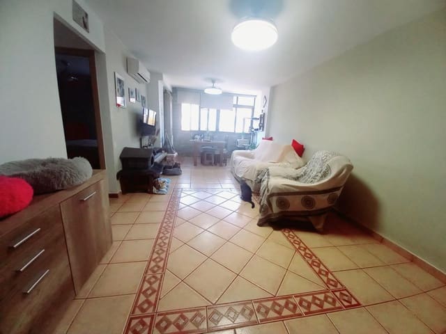 3 makuuhuone Asunto myytävänä paikassa La Cala del Moral, Rincón de la Victoria mukana 
autotalli - 375 000 € (Ref: 9255345)