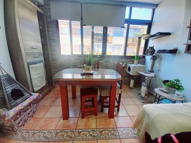 3 makuuhuone Asunto myytävänä paikassa La Cala del Moral, Rincón de la Victoria mukana 
autotalli - 375 000 € (Ref: 9255345)