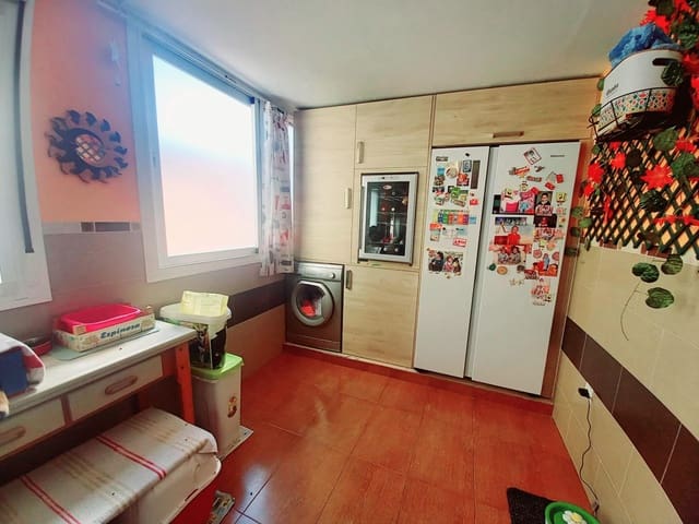 3 makuuhuone Asunto myytävänä paikassa La Cala del Moral, Rincón de la Victoria mukana 
autotalli - 375 000 € (Ref: 9255345)