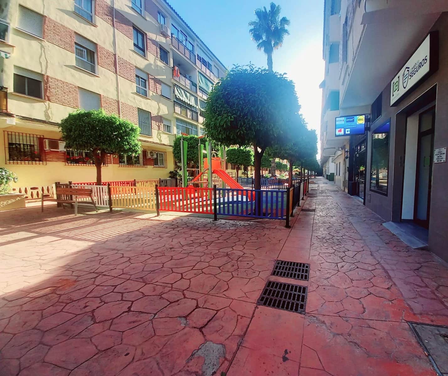 3 makuuhuone Asunto myytävänä paikassa La Cala del Moral mukana 
autotalli - 375 000 € (Ref: 9255345)