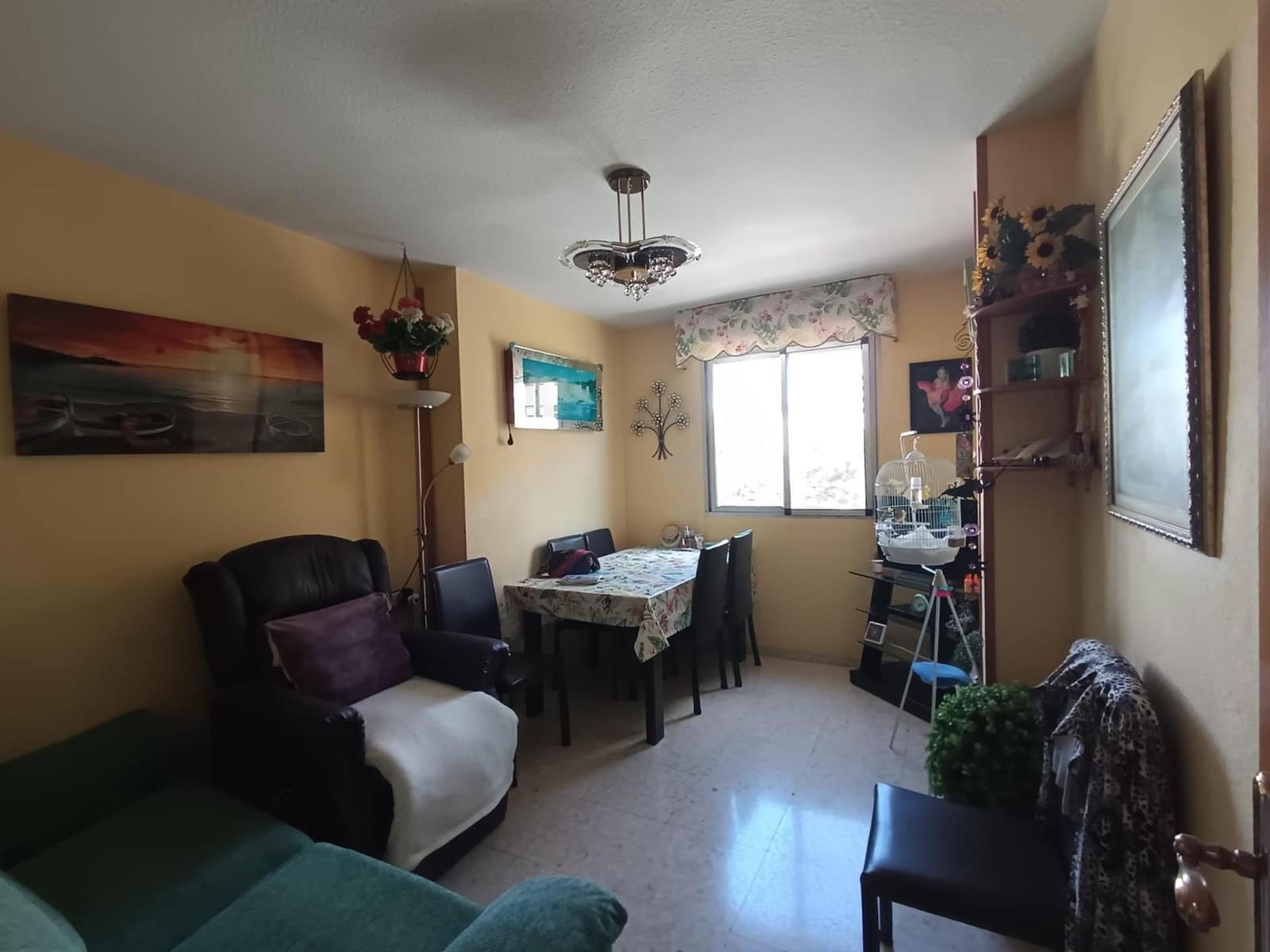 4 bedroom Flat for sale in Malaga city with garage - € 450,000 (Ref: 9262672)