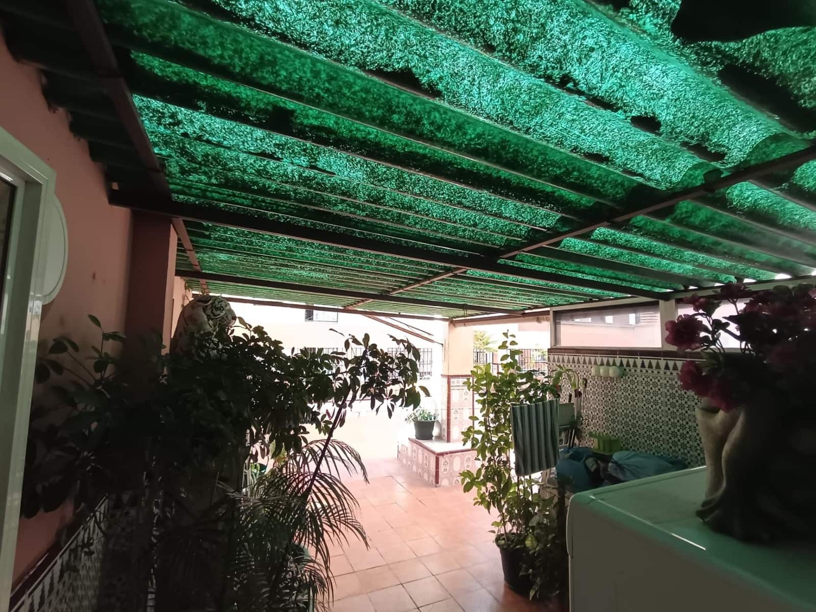 4 bedroom Flat for sale in Malaga city with garage - € 450,000 (Ref: 9262672)