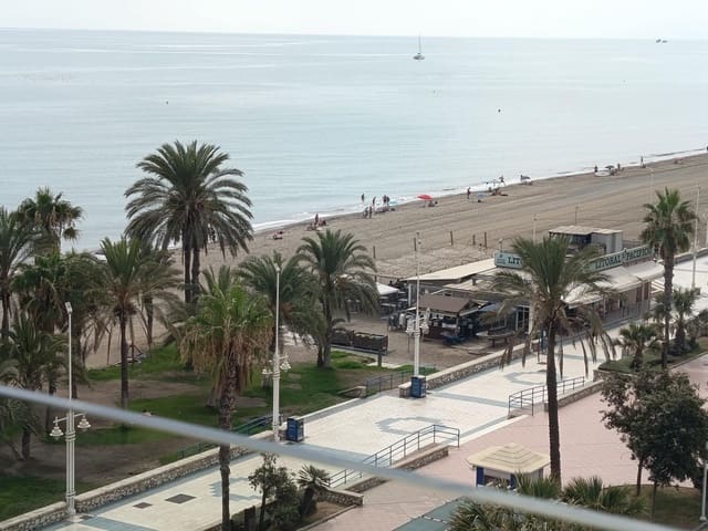 3 sypialnia Mieszkanie do wynajęcia w Pacifico, Miasto Málaga z basenem - 2 750 € (Ref: 9272684)