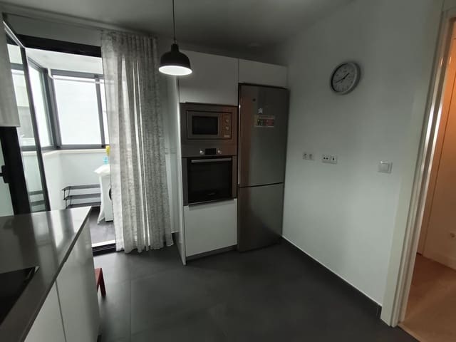 3 sypialnia Mieszkanie do wynajęcia w Pacifico, Miasto Málaga z basenem - 2 750 € (Ref: 9272684)