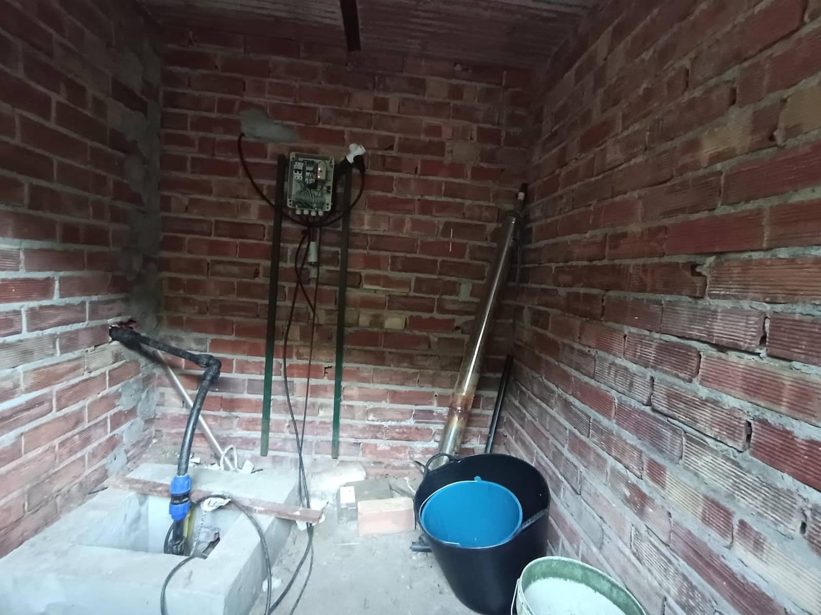 Mark till salu i Canillas de Aceituno - 120 000 € (Ref: 9296960)