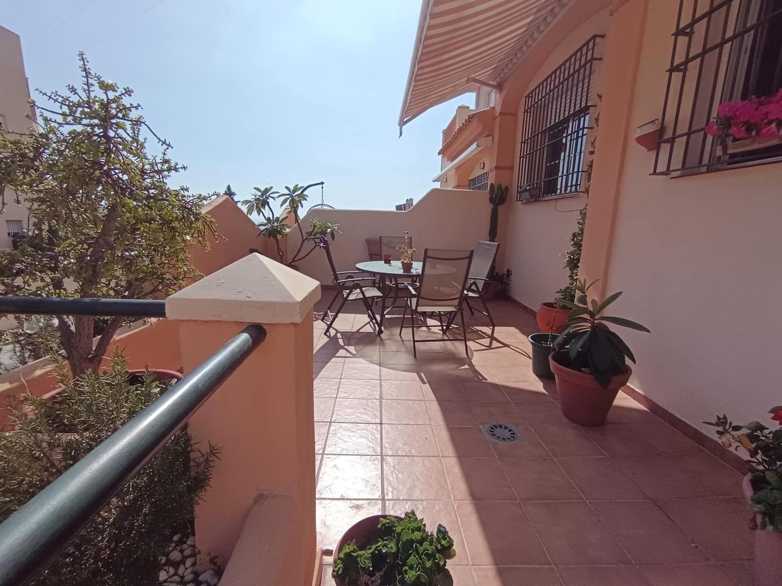 4 soveværelse Semi-Rækkehus til salg i Rincon de la Victoria med swimmingpool garage - € 610.000 (Ref: 9301091)