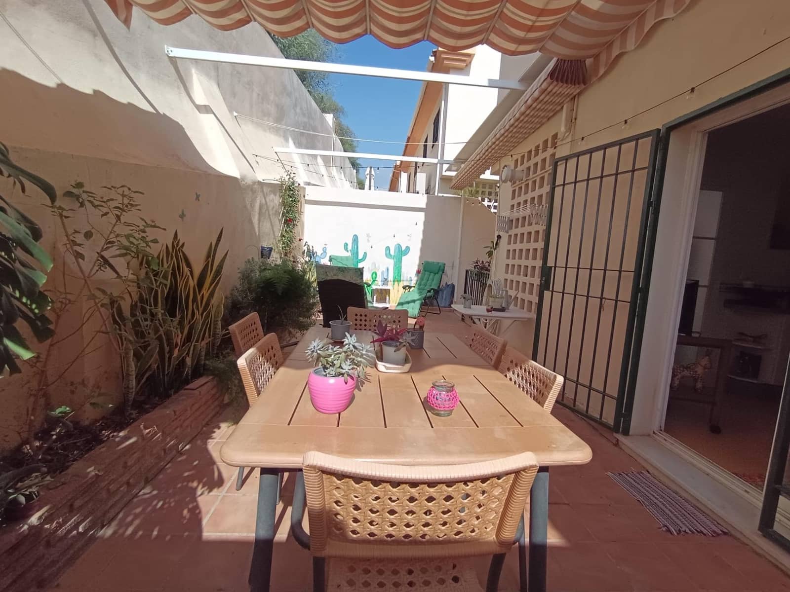 4 soveværelse Semi-Rækkehus til salg i Rincon de la Victoria med swimmingpool garage - € 610.000 (Ref: 9301091)