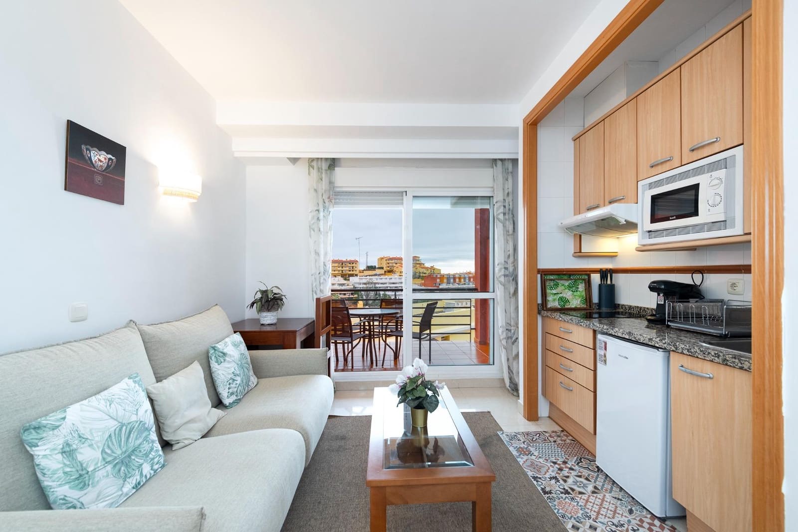 Studio for rent in Rincon de la Victoria - € 800 (Ref: 9303607)