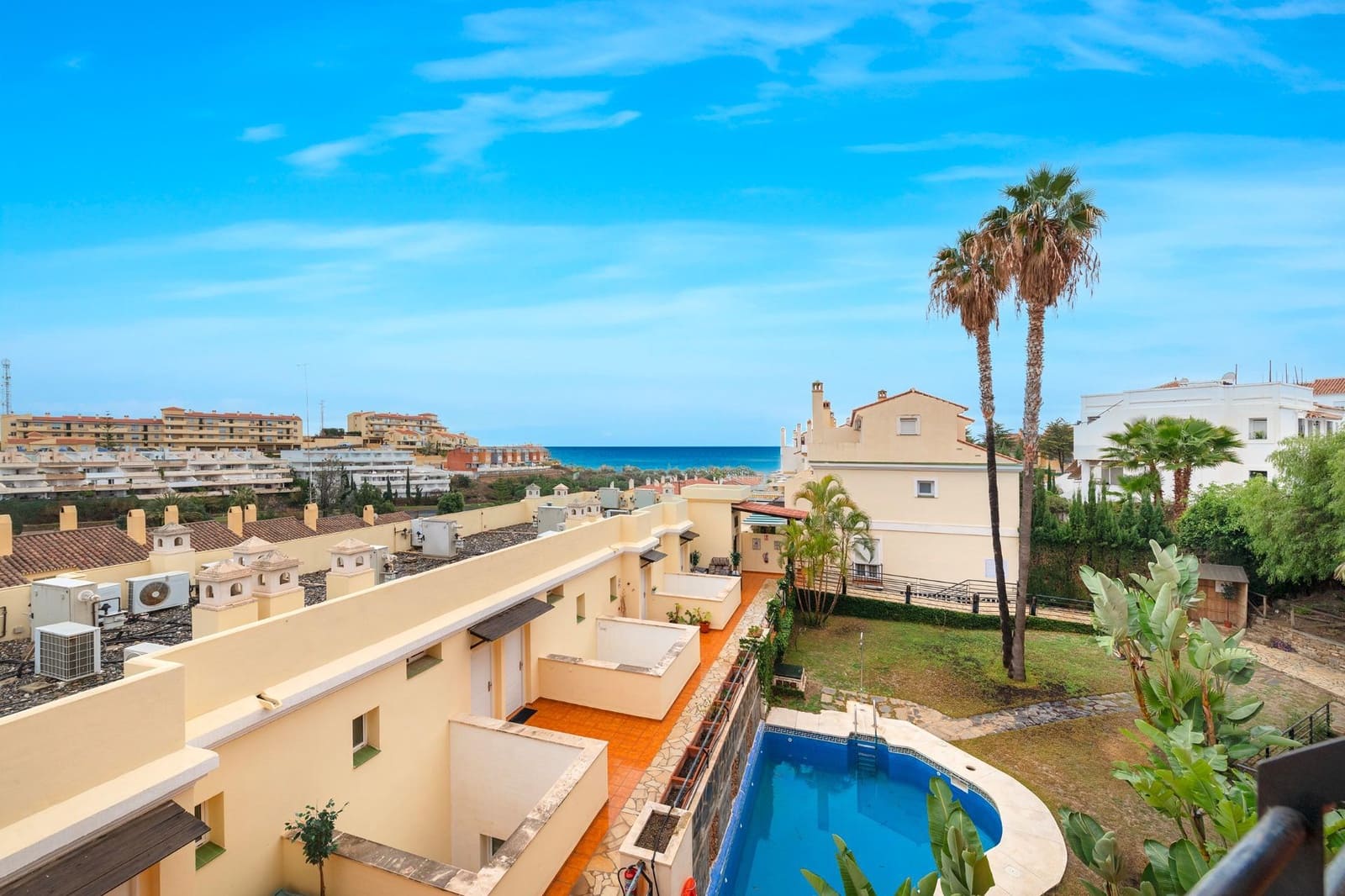 Studio for rent in Rincon de la Victoria - € 800 (Ref: 9303607)