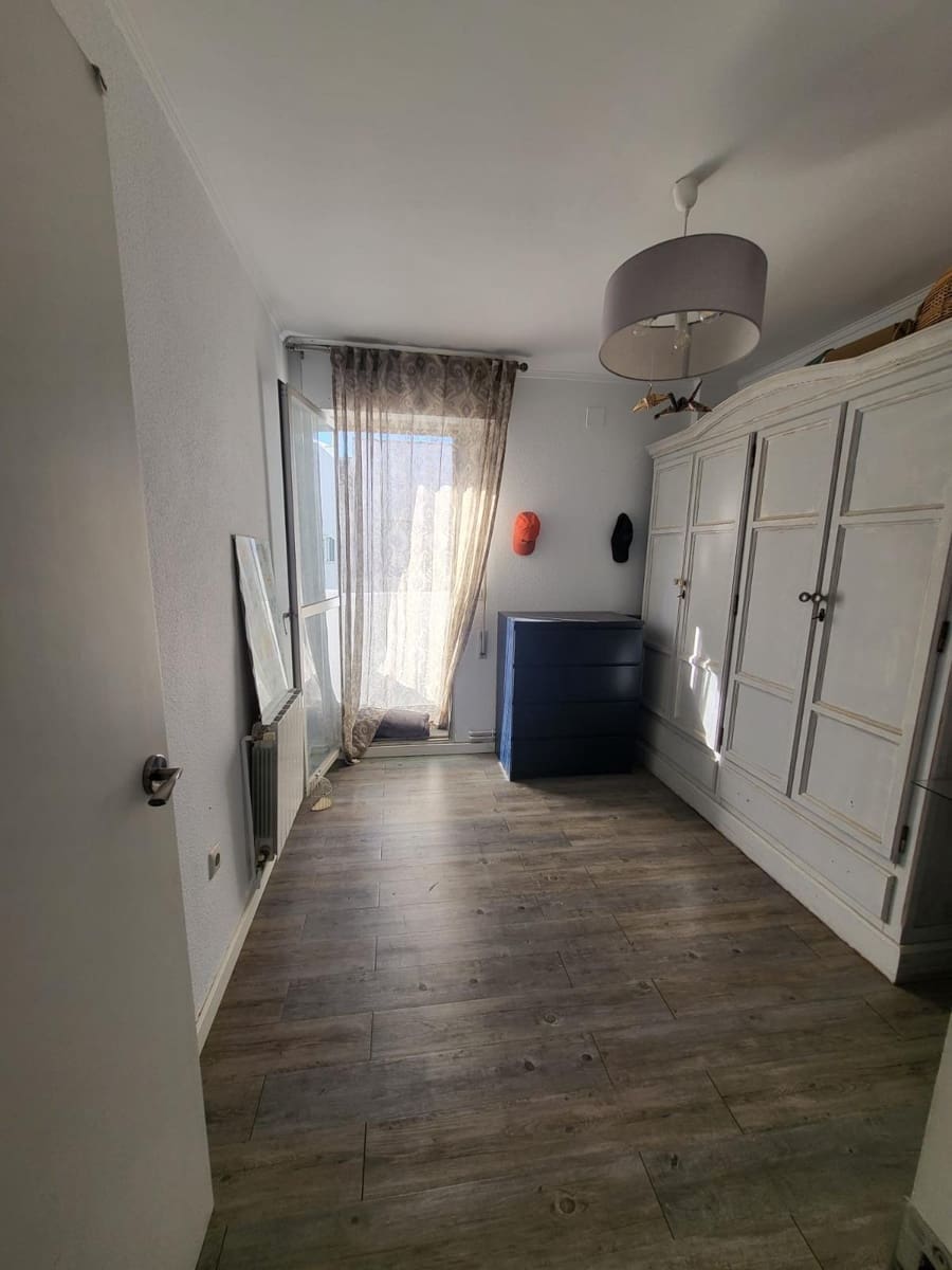 4 slaapkamer Rijtjeshuis te koop in Malaga stad met garage - € 425.000 (Ref: 9338113)