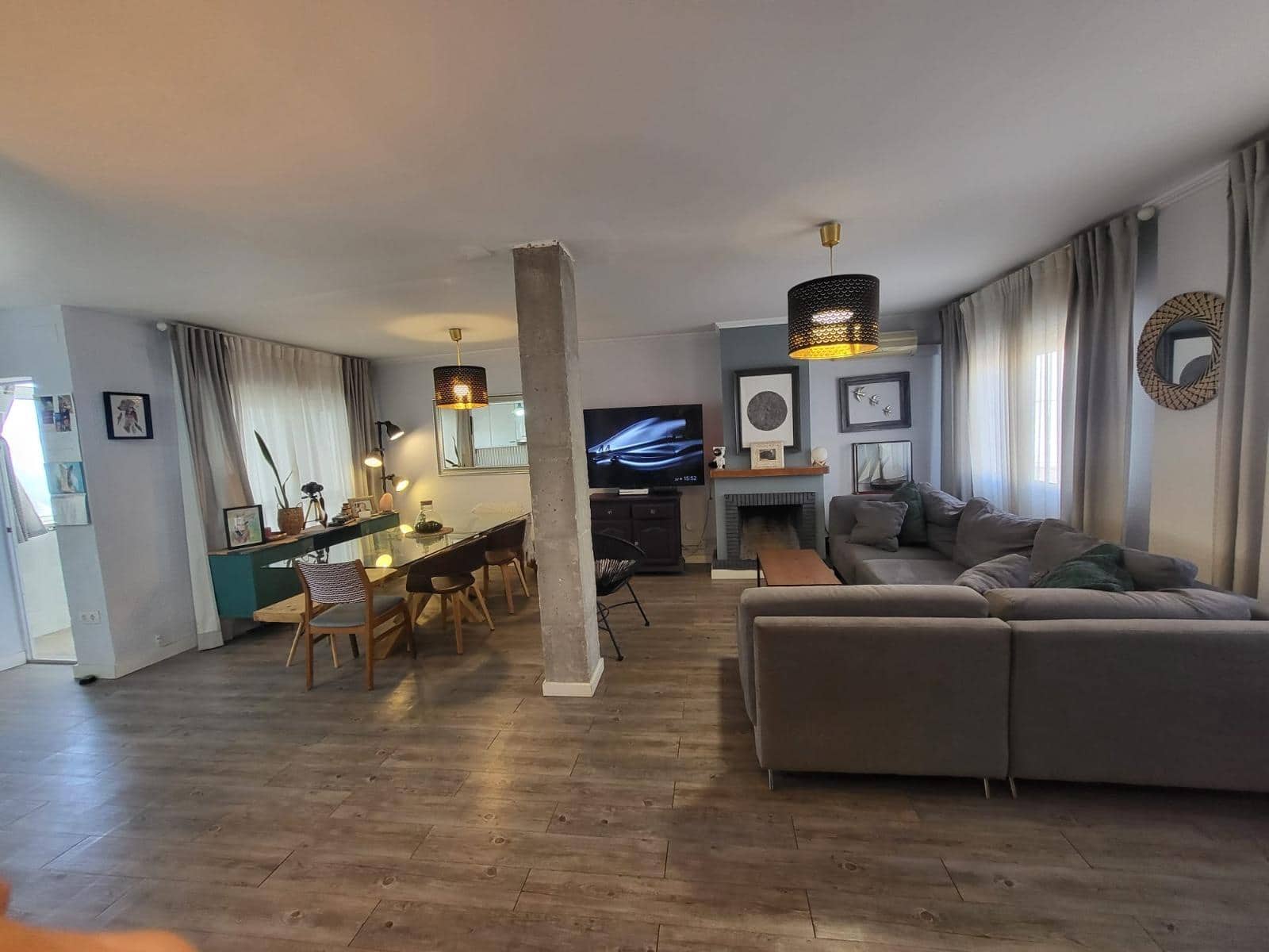 4 slaapkamer Rijtjeshuis te koop in Malaga stad met garage - € 425.000 (Ref: 9338113)