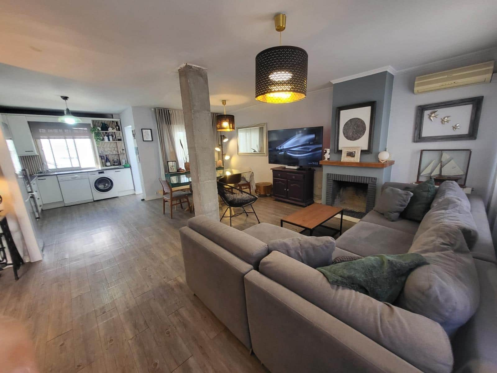 4 slaapkamer Rijtjeshuis te koop in Malaga stad met garage - € 425.000 (Ref: 9338113)