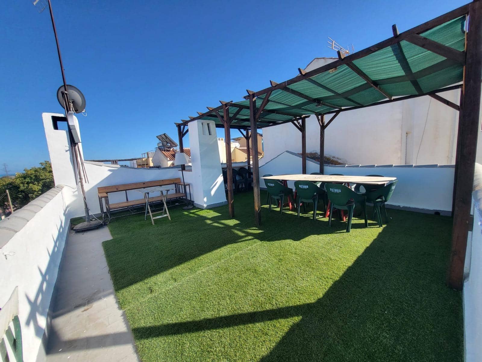 4 slaapkamer Rijtjeshuis te koop in Malaga stad met garage - € 425.000 (Ref: 9338113)