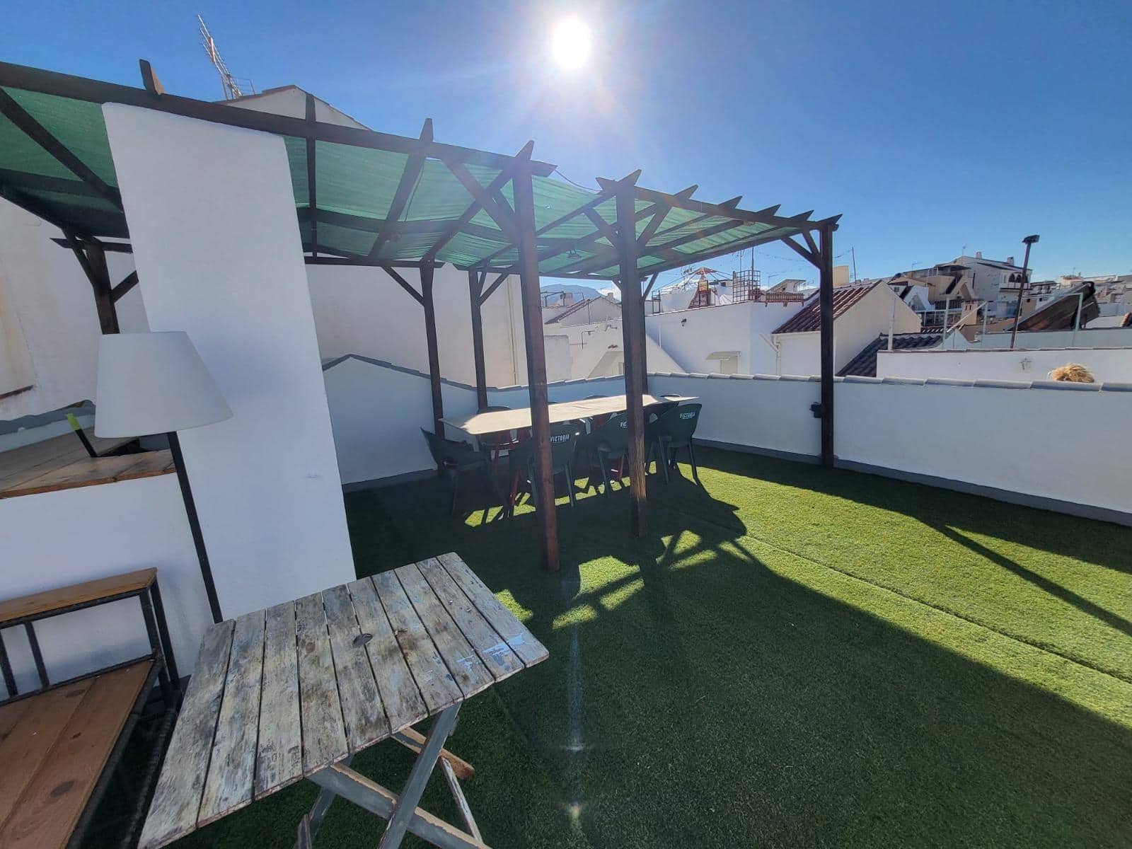 4 slaapkamer Rijtjeshuis te koop in Malaga stad met garage - € 425.000 (Ref: 9338113)