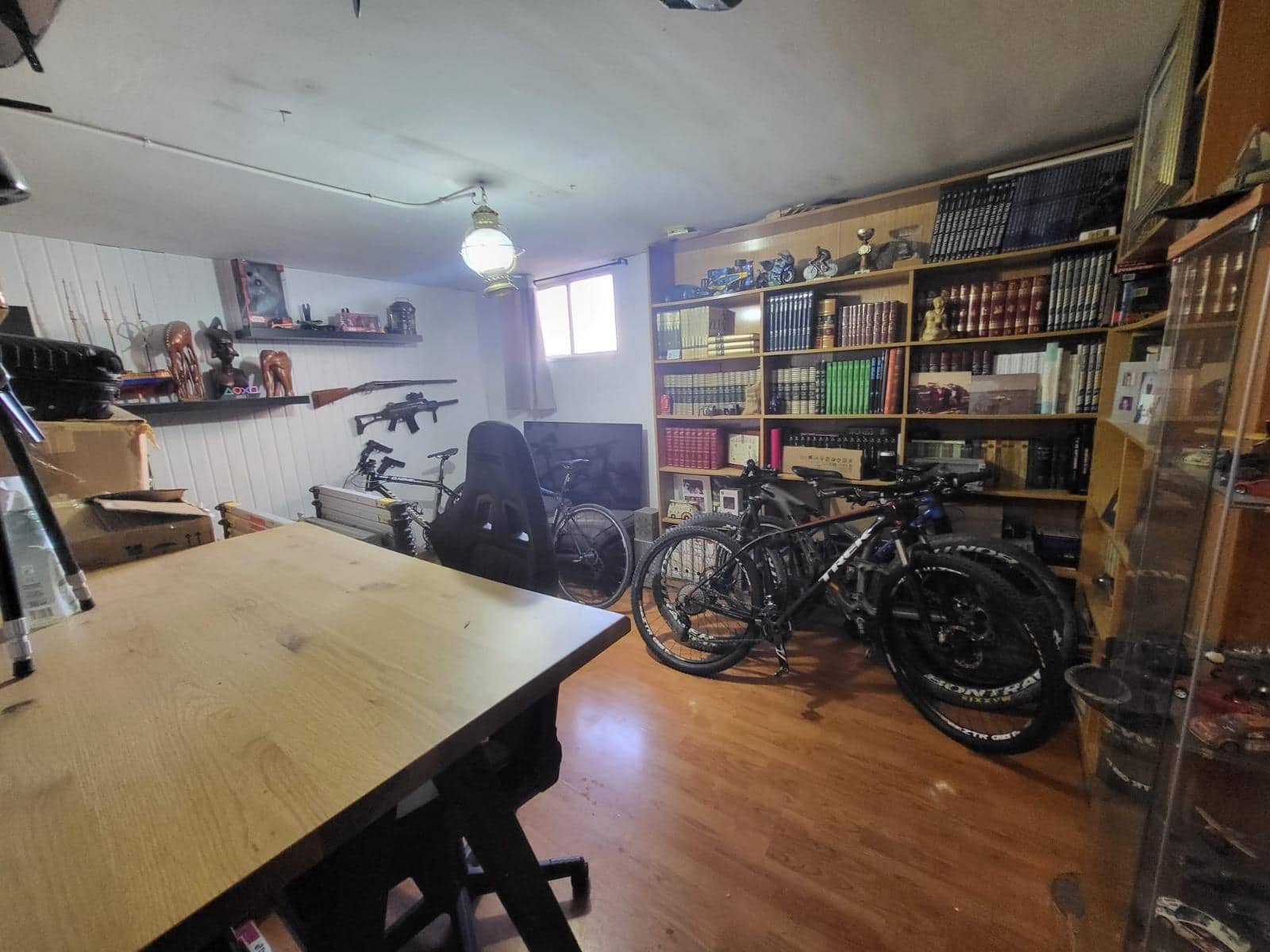 4 slaapkamer Rijtjeshuis te koop in Malaga stad met garage - € 425.000 (Ref: 9338113)