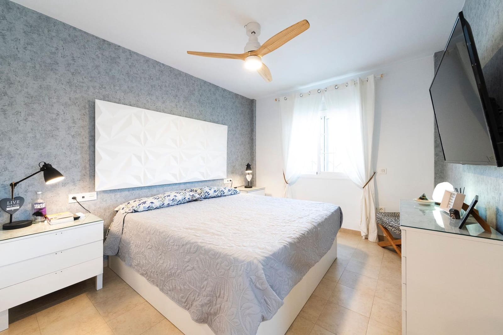 6 soveværelse Villa til salg i Alhaurin de la Torre med swimmingpool garage - € 690.000 (Ref: 9341263)