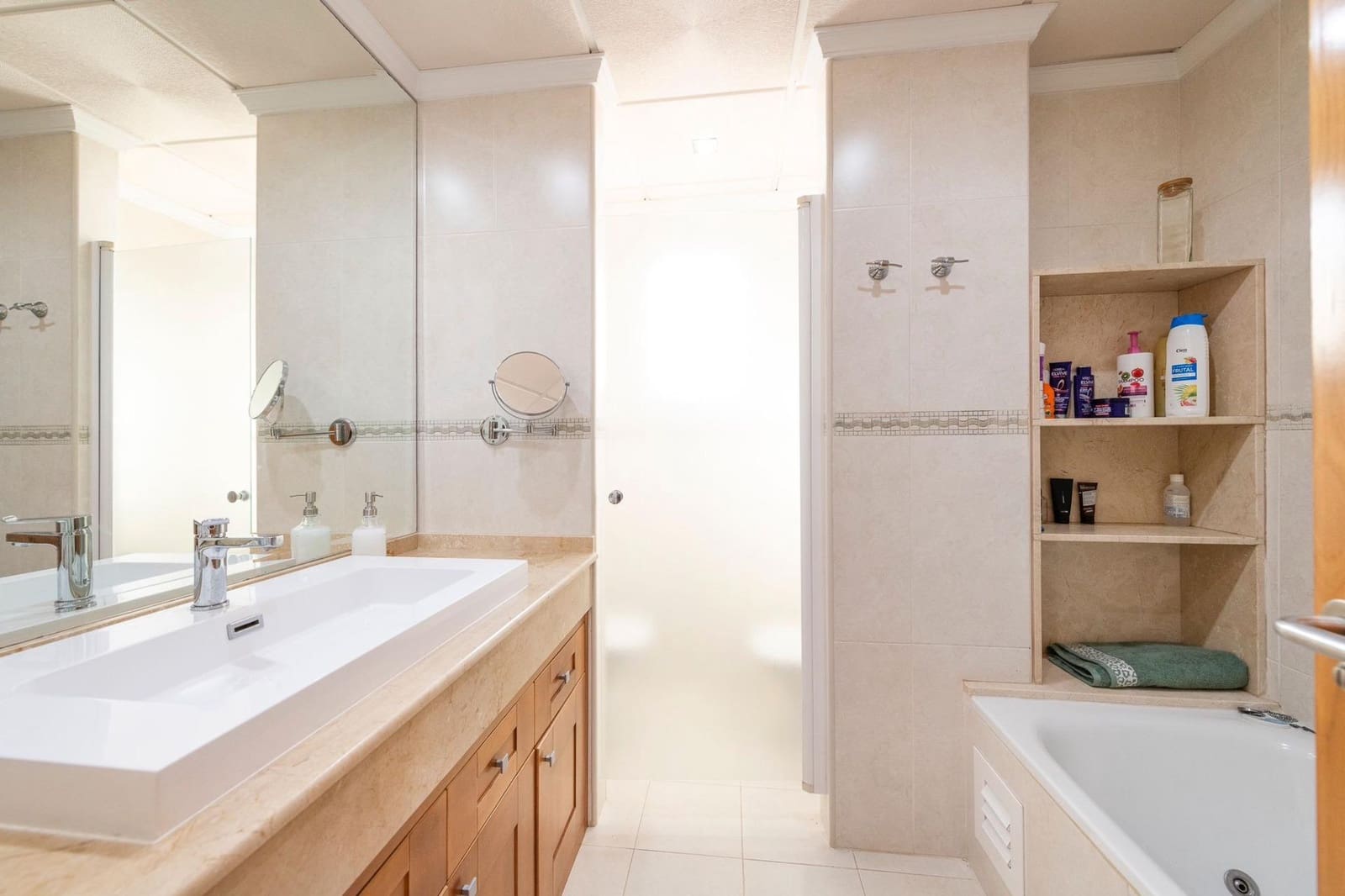 6 soveværelse Villa til salg i Alhaurin de la Torre med swimmingpool garage - € 690.000 (Ref: 9341263)