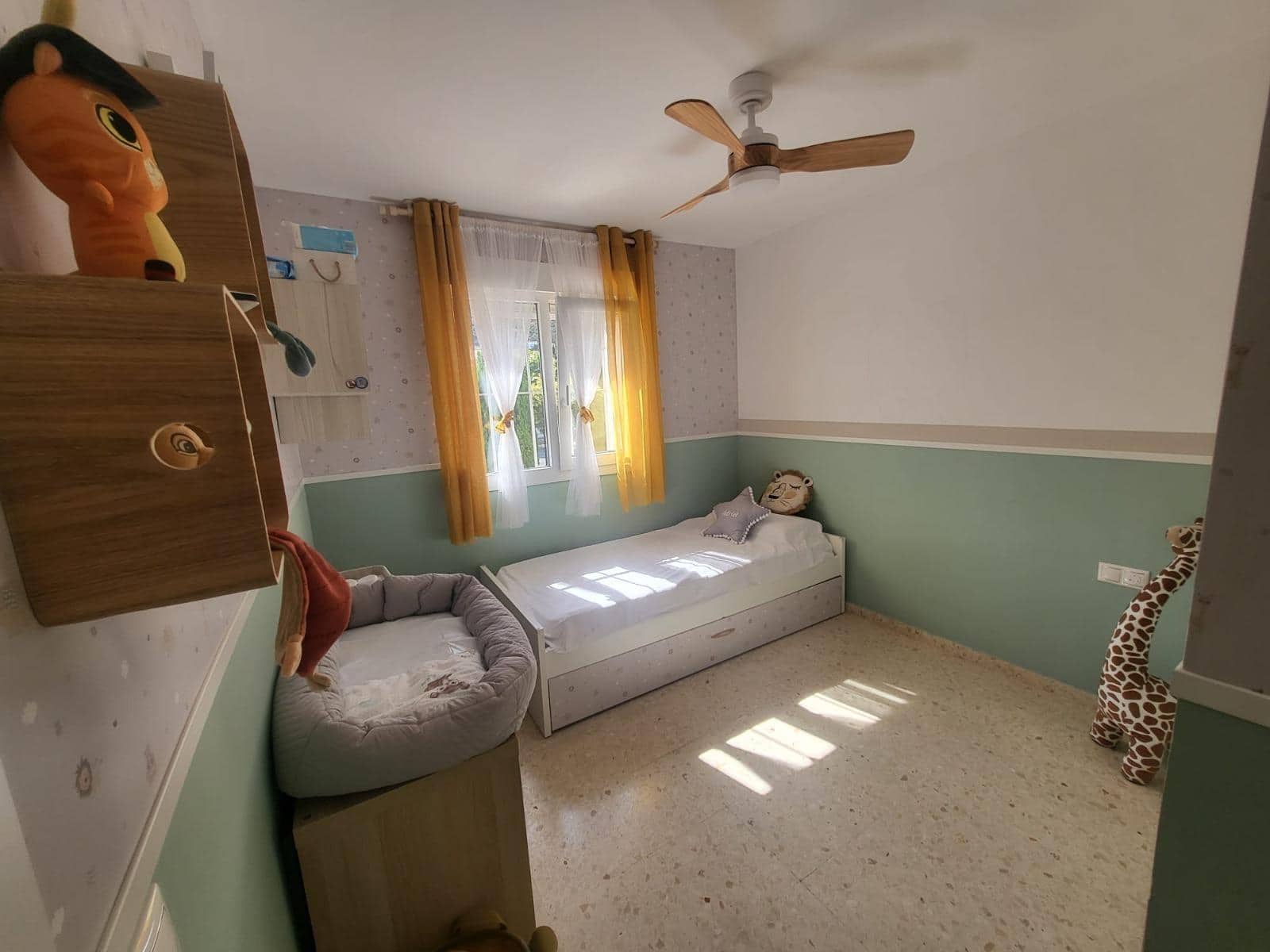 3 soveværelse Rækkehus til salg i Alhaurin de la Torre med swimmingpool garage - € 530.000 (Ref: 9349638)