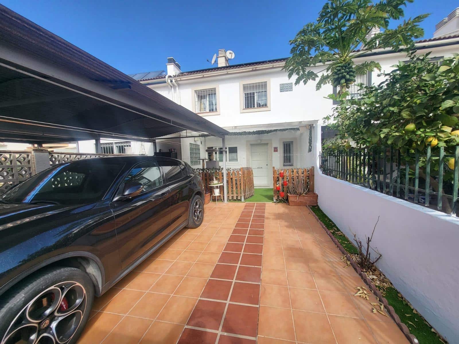 3 soveværelse Rækkehus til salg i Alhaurin de la Torre med swimmingpool garage - € 530.000 (Ref: 9349638)