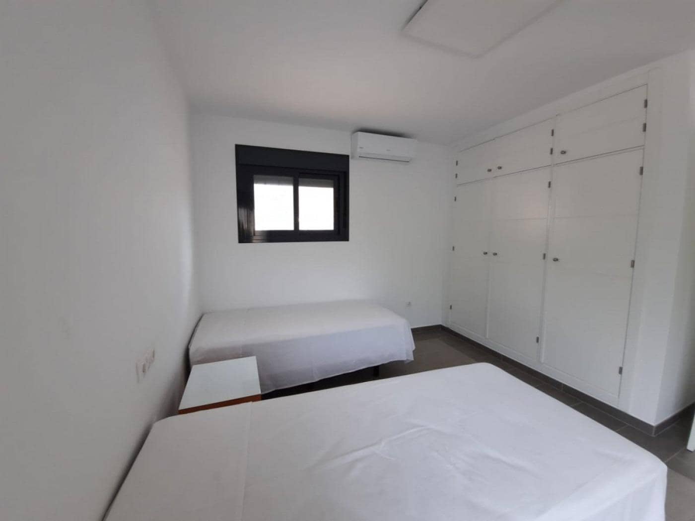 3 sypialnia Willa do wynajęcia w Rincon de la Victoria z garażem - 2 300 € (Ref: 9362392)