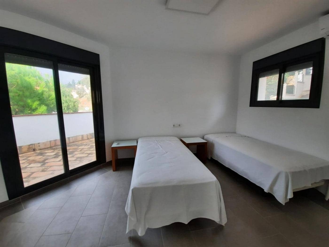 3 sypialnia Willa do wynajęcia w Rincon de la Victoria z garażem - 2 300 € (Ref: 9362392)