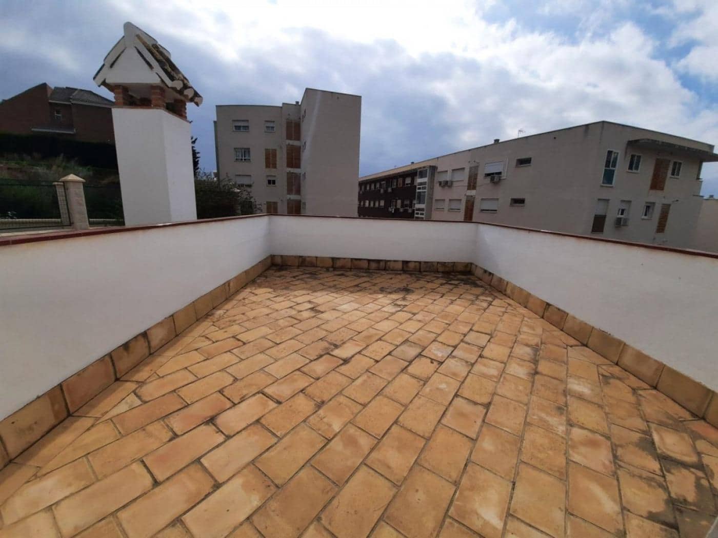 3 sypialnia Willa do wynajęcia w Rincon de la Victoria z garażem - 2 300 € (Ref: 9362392)