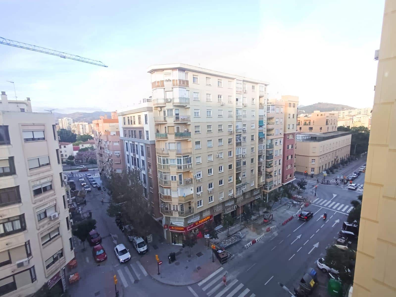 3 soveværelse Lejlighed til salg i Malaga by - € 350.000 (Ref: 9367634)