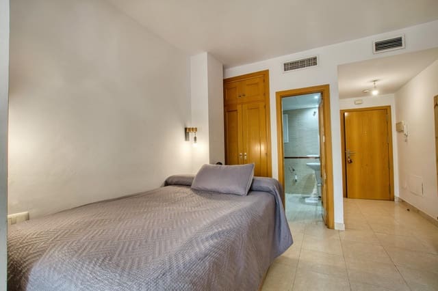 Studio til salgs i Rincón de la Victoria - € 175 000 (Ref: 9374213)