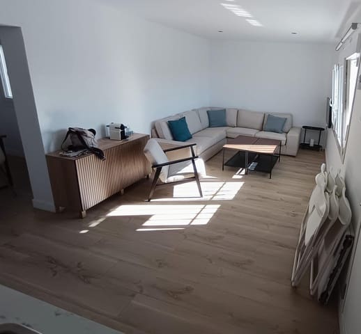 2 sypialnia Dom do wynajęcia w Rincón de la Victoria - 1 350 € (Ref: 9379111)